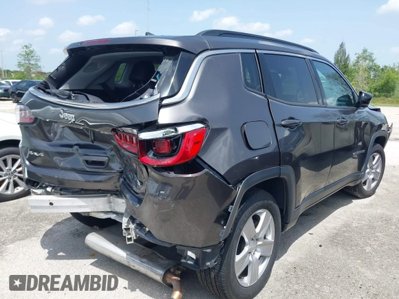 2022 Jeep Compass Latitude с VIN 3C4NJDBB1NT164523, выставлен на аукционе IAAI как лот 42452927 с пробегом 38 764 миль миль и . История ставок и продаж доступна на DreamBid. Изображение 4.