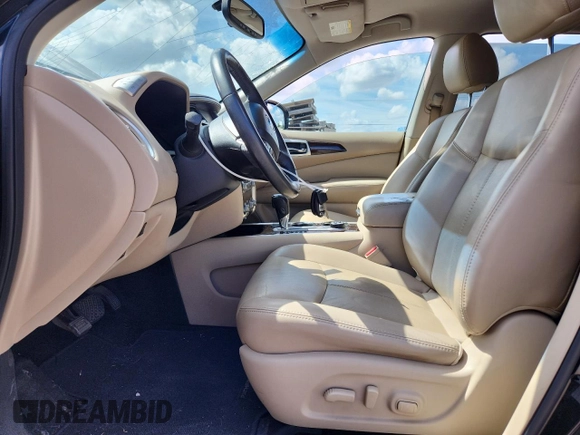 2016 Nissan Pathfinder Platinum z VIN 5N1AR2MM0GC615204, wystawiony jako Copart lot #63097975 z przebiegiem 117 098 mil mil oraz Szkoda całkowita • Salvage title. Historia ofert i sprzedaży dostępna na DreamBid. Obrazek 7.