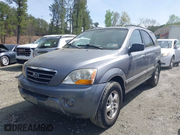 2008 Kia Sorento LX with VIN KNDJC735185846471, listed as a IAAI auction lot 41910403 with 44,740 mi miles and . Bid and sale history available at DreamBid. Image 2.