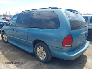 1996 Dodge Grand Caravan with VIN 1B4GP54R8TB458827, listed as a IAAI auction lot 42074872 with 97,566 mi miles and . Bid and sale history available at DreamBid. Image 3.