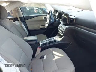 2022 Ford Explorer XLT with VIN 1FMSK7DH8NGB75800, listed as a IAAI auction lot 41581992 with 26,692 mi miles and . Bid and sale history available at DreamBid. Image 5.
