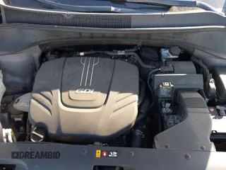 2016 Kia Sorento SX with VIN 5XYPKDA51GG031823, listed as a IAAI auction lot 42142495 with 87,132 mi miles. Bid and sale history available at carsss.com. Image 10.