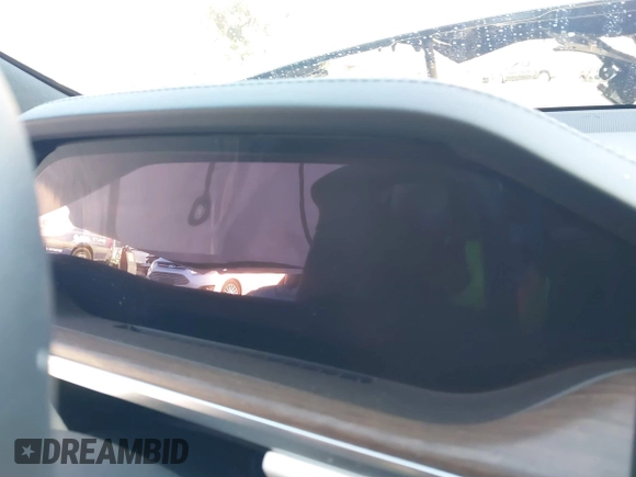 2022 Tesla Model S with VIN 5YJSA1E50NF462647, listed as a IAAI auction lot 41354668 with Not Provided miles and . Bid and sale history available at DreamBid. Image 16.