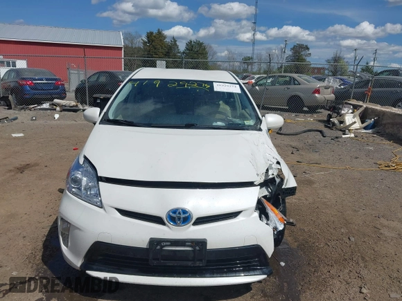 2013 Toyota Prius One with VIN JTDKN3DU6D5589962, listed as a IAAI auction lot 41929274 with 156,484 mi miles. Bid and sale history available at carsss.com. Image 13.