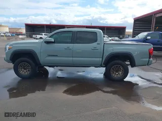 2022 Toyota Tacoma 4WD SR with VIN 3TYCZ5AN7NT065270, listed as a IAAI auction lot 41506454 with 13,097 mi miles. Bid and sale history available at carsss.com. Image 14.