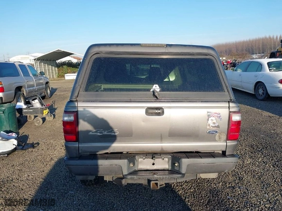 2004 Ford Ranger XLT with VIN 1FTZR45E94PB01043, listed as a IAAI auction lot 41390990 with 169422 miles. Bid and sale history available at carsss.com. Image 17.