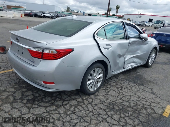 2015 Lexus ES 300h with VIN JTHBW1GG1F2084938, listed as a IAAI auction lot 41761844 with 69,854 mi miles and . Bid and sale history available at DreamBid. Image 4.