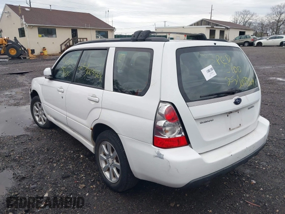 2006 Subaru Forester 2.5 X w/Premium Pkg with VIN JF1SG65656H752443, listed as a IAAI auction lot 41928021 with 999,999 mi miles. Bid and sale history available at carsss.com. Image 3.