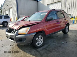 2005 Kia Sportage LX with VIN KNDJF723257122120, listed as a Copart auction lot 43386055 with 191,082 mi miles and Salvage Title. Bid and sale history available at carsss.com. Image 1.