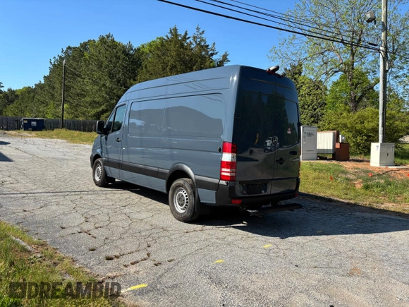 2018 Mercedes-Benz Sprinter Cargo Worker with VIN WD3PE7CD0JP637206, listed as a Copart auction lot 54718435 with 108,285 mi miles and Clean Title. Bid and sale history available at carsss.com. Image 3.