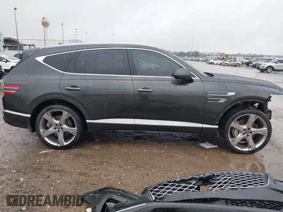 2024 Genesis GV80 with VIN KMUHCESC9RU161139, listed as a IAAI auction lot 41549627 with 31,025 mi miles and . Bid and sale history available at DreamBid. Image 14.