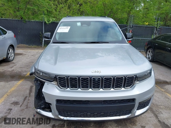 2023 Jeep Grand Cherokee Limited z VIN 1C4RJJBG8P8890280, wystawiony jako IAAI lot #42121395 z przebiegiem 42 983 mil mil oraz . Historia ofert i sprzedaży dostępna na DreamBid. Obrazek 13.