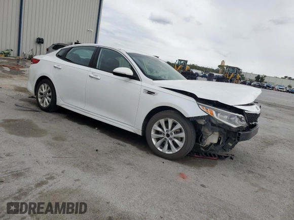 2018 Kia Optima LX with VIN 5XXGT4L3XJG253264, listed as a Copart auction lot 52143655 with 136,592 mi miles and Salvage Title. Bid and sale history available at carsss.com. Image 4.