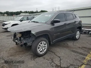 2020 Jeep Compass Sport with VIN 3C4NJDABXLT196966, listed as a Copart auction lot 61240865 with 61,148 mi miles and Salvage title. Bid and sale history available at DreamBid. Image 1.