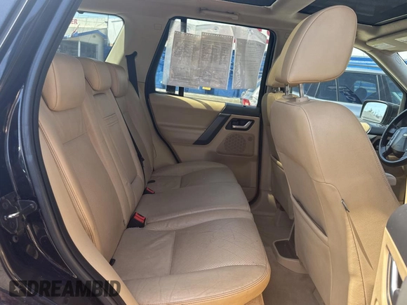 2008 Land Rover LR2 SE with VIN SALFP24N78H040993, listed as a Copart auction lot 54576005 with 133,258 mi miles and Clean Title. Bid and sale history available at DreamBid. Image 6.