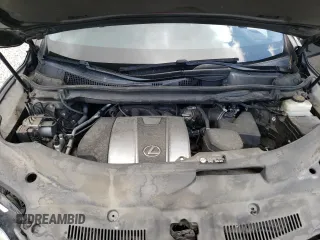 2017 Lexus RX 350 z VIN 2T2BZMCA0HC063655, wystawiony jako Copart lot #59443905 z przebiegiem 69 723 mil mil oraz Szkoda całkowita • Salvage title. Historia ofert i sprzedaży dostępna na DreamBid. Obrazek 12.