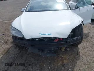 2013 Tesla Model S с VIN 5YJSA1CN0DFP31750, выставлен на аукционе IAAI как лот 41911343 с пробегом 209 664 миль миль и . История ставок и продаж доступна на DreamBid. Изображение 10.
