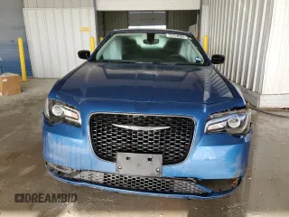2023 Chrysler 300 Touring with VIN 2C3CCAAG0PH633016, listed as a Copart auction lot 49267415 with 23,449 mi miles and Clean Title. Bid and sale history available at DreamBid. Image 5.
