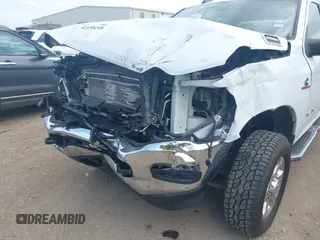 2024 Ram 2500 Big Horn with VIN 3C6UR5DL8RG266424, listed as a IAAI auction lot 42158248 with 20,422 mi miles. Bid and sale history available at carsss.com. Image 6.