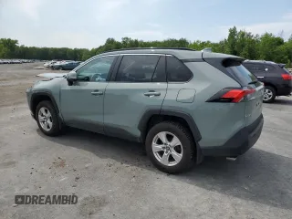 2020 Toyota RAV4 XLE with VIN 2T3P1RFV0LW130251, listed as a Copart auction lot 60625775 with 82,985 mi miles and Salvage title. Bid and sale history available at DreamBid. Image 2.