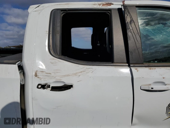 2021 Chevrolet Silverado 1500 LT with VIN 1GCRYDED9MZ114437, listed as a Copart auction lot 72253114 with Not Provided miles and Salvage Title. Bid and sale history available at DreamBid. Image 10.