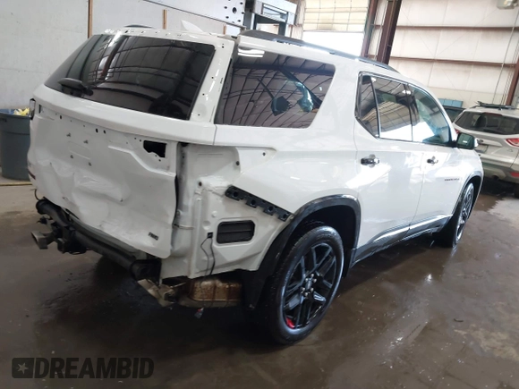 2021 Chevrolet Traverse Premier with VIN 1GNEVKKW0MJ266937, listed as a IAAI auction lot 41378033 with 34,683 mi miles. Bid and sale history available at carsss.com. Image 4.