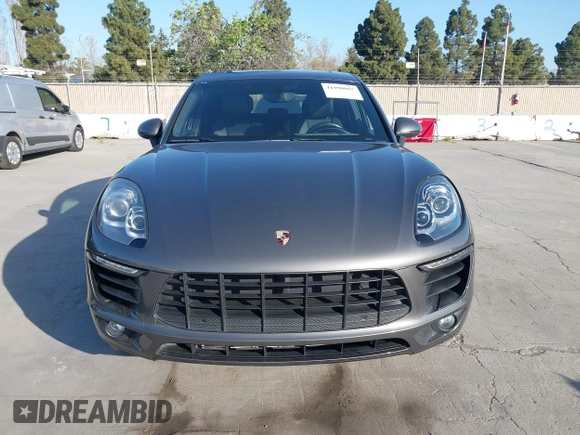 2015 Porsche Macan S with VIN WP1AB2A53FLB54910, listed as a IAAI auction lot 41990015 with 95,038 mi miles and . Bid and sale history available at DreamBid. Image 12.