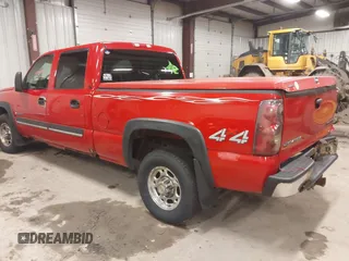 2003 Chevrolet Silverado 1500HD LS with VIN 1GCGK13U23F173548, listed as a IAAI auction lot 42058100 with 225,781 mi miles and . Bid and sale history available at DreamBid. Image 3.