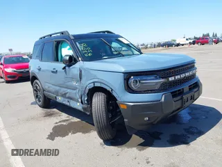 2025 Ford Bronco with VIN 3FMCR9CN6SRE21590, listed as a IAAI auction lot 42084086 with 1,521 mi miles and . Bid and sale history available at DreamBid. Image 1.