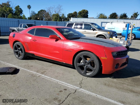 2011 Chevrolet Camaro 1LT with VIN 2G1FB1ED2B9144740, listed as a Copart auction lot 88775275 with 156,584 mi miles and Clean Title. Bid and sale history available at carsss.com. Image 4.