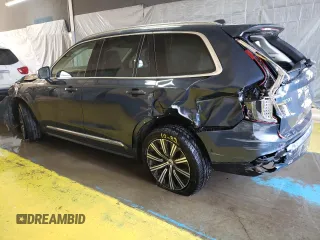 2023 Volvo XC90 Plus with VIN YV4062PN7P1993333, listed as a Copart auction lot 49227985 with 40,711 mi miles and Salvage Title. Bid and sale history available at carsss.com. Image 2.