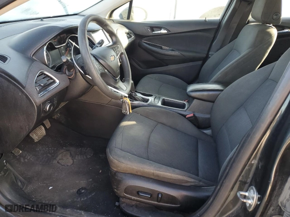 2018 Chevrolet Cruze LT with VIN 1G1BE5SM4J7146068, listed as a Copart auction lot 48847325 with 246,059 mi miles and Salvage Title. Bid and sale history available at carsss.com. Image 7.