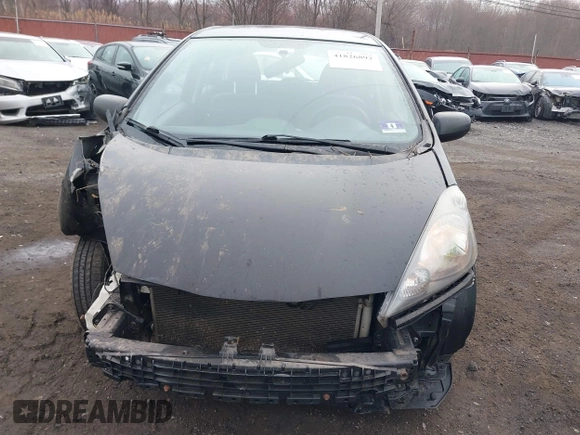 2009 Honda Fit with VIN JHMGE88209S014274, listed as a IAAI auction lot 41826892 with 135,370 mi miles. Bid and sale history available at carsss.com. Image 12.