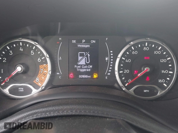 2020 Jeep Renegade Jeepster with VIN ZACNJAAB4LPL64670, listed as a IAAI auction lot 42390799 with 92,899 mi miles and . Bid and sale history available at DreamBid. Image 7.