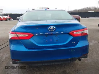 2020 Toyota Camry LE with VIN 4T1C11AK7LU324006, listed as a IAAI auction lot 41486878 with 76,290 mi miles. Bid and sale history available at carsss.com. Image 17.