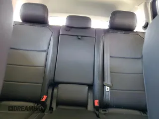 2020 Volkswagen Tiguan SE z VIN 3VV3B7AXXLM138188, wystawiony jako Copart lot #52787085 z przebiegiem 58 363 mil mil oraz Szkody całkowita. Historia ofert i sprzedaży dostępna na DreamBid. Obrazek 10.