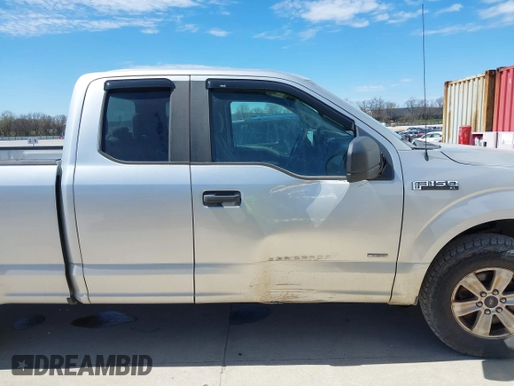 2015 Ford F-150 XL with VIN 1FTEX1CP4FKE29445, listed as a IAAI auction lot 41899626 with 274,329 mi miles. Bid and sale history available at carsss.com. Image 13.
