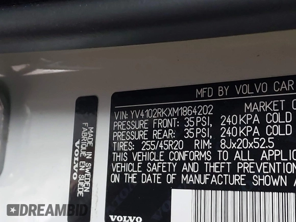 2021 Volvo XC60 Momentum с VIN YV4102RKXM1864202, выставлен на аукционе IAAI как лот 41453983 с пробегом 52 015 миль миль и . История ставок и продаж доступна на DreamBid. Изображение 9.
