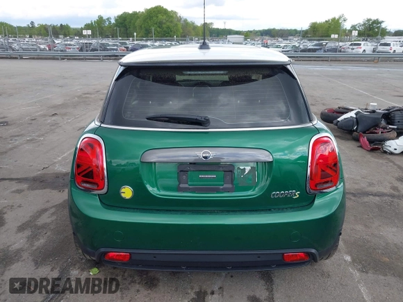 2021 MINI Hardtop Cooper SE with VIN WMWXP3C06M2N26986, listed as a IAAI auction lot 42023528 with 39,068 mi miles and . Bid and sale history available at DreamBid. Image 16.