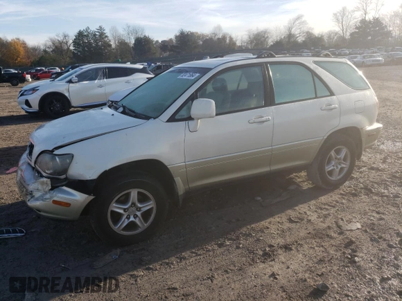 2000 Lexus RX 300 with VIN JT6GF10U9Y0046872, listed as a Copart auction lot 82471864 with 162,286 mi miles and Salvage Title. Bid and sale history available at carsss.com. Image 1.