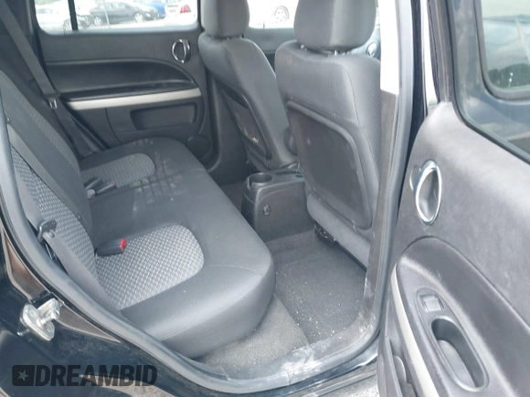 2009 Chevrolet HHR LS with VIN 3GNCA13B69S509486, listed as a IAAI auction lot 39703481 with 147,635 mi miles and . Bid and sale history available at DreamBid. Image 8.