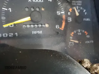 1995 GMC Jimmy SL with VIN 1GKDT13W4S2547931, listed as a Copart auction lot 74549694 with 99,373 mi miles and Salvage Title. Bid and sale history available at carsss.com. Image 9.