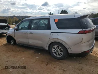2022 Kia Carnival LXS with VIN KNDNB4H33N6117811, listed as a Copart auction lot 82462004 with 111,139 mi miles and Salvage Title. Bid and sale history available at carsss.com. Image 2.