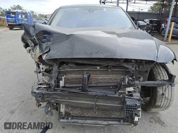 2020 Jaguar F-Pace 30t Prestige with VIN SADCK2GX1LA637956, listed as a Copart auction lot 44111515 with 81,307 mi miles and Salvage Title. Bid and sale history available at DreamBid. Image 5.