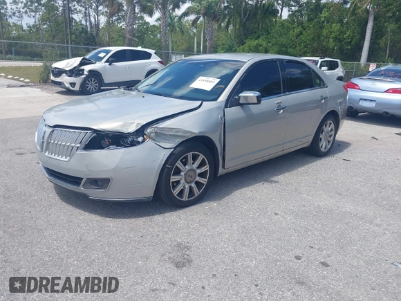 2010 Lincoln MKZ with VIN 3LNHL2GC8AR754217, listed as a IAAI auction lot 41898803 with 114,592 mi miles. Bid and sale history available at carsss.com. Image 2.