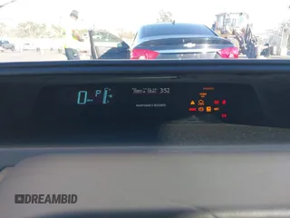 2014 Toyota Prius One with VIN JTDKDTB38E1575308, listed as a IAAI auction lot 40787857 with 70,891 mi miles and . Bid and sale history available at DreamBid. Image 7.