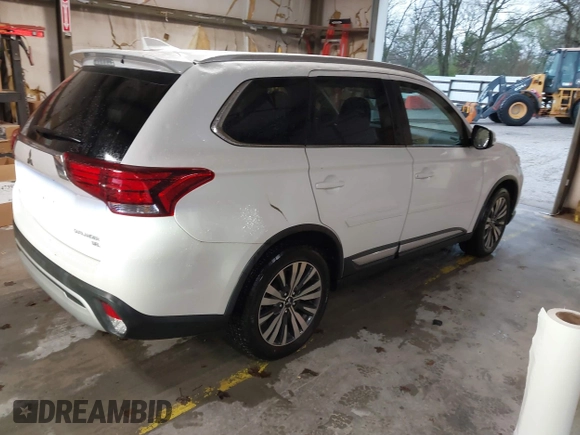 2019 Mitsubishi Outlander SE with VIN JA4AD3A39KZ005645, listed as a IAAI auction lot 41928925 with 78,819 mi miles and . Bid and sale history available at DreamBid. Image 4.