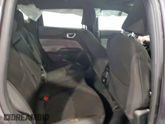2024 Jeep Compass Sport z VIN 3C4NJDAN1RT140210, wystawiony jako Copart lot #57155485 z przebiegiem Nie podano mil oraz Czysty tytuł • Clean title. Historia ofert i sprzedaży dostępna na DreamBid. Obrazek 11.