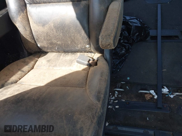 2006 Honda Odyssey Touring с VIN 5FNRL38826B001980, выставлен на аукционе IAAI как лот 42247064 с пробегом 211 877 миль миль и . История ставок и продаж доступна на DreamBid. Изображение 6.