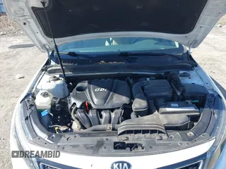 2015 Kia Optima LX with VIN 5XXGM4A70FG470686, listed as a IAAI auction lot 41828763 with 133,547 mi miles. Bid and sale history available at carsss.com. Image 10.